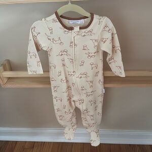 NWOT Tahari Baby 6-9 month organic sleeper